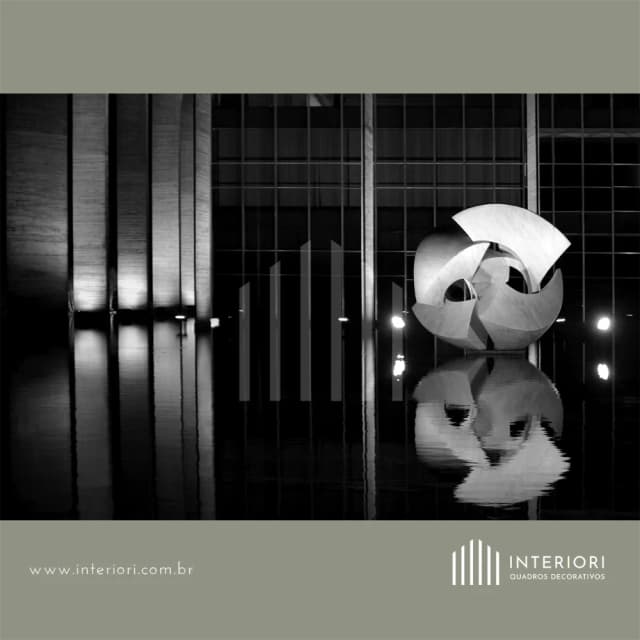 Quadro Decorativo Escultura Meteoro do Palácio Itamaraty P&B